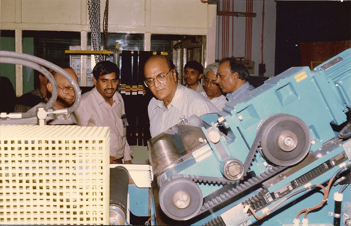 1980 - Expansion into Wrapped Belts